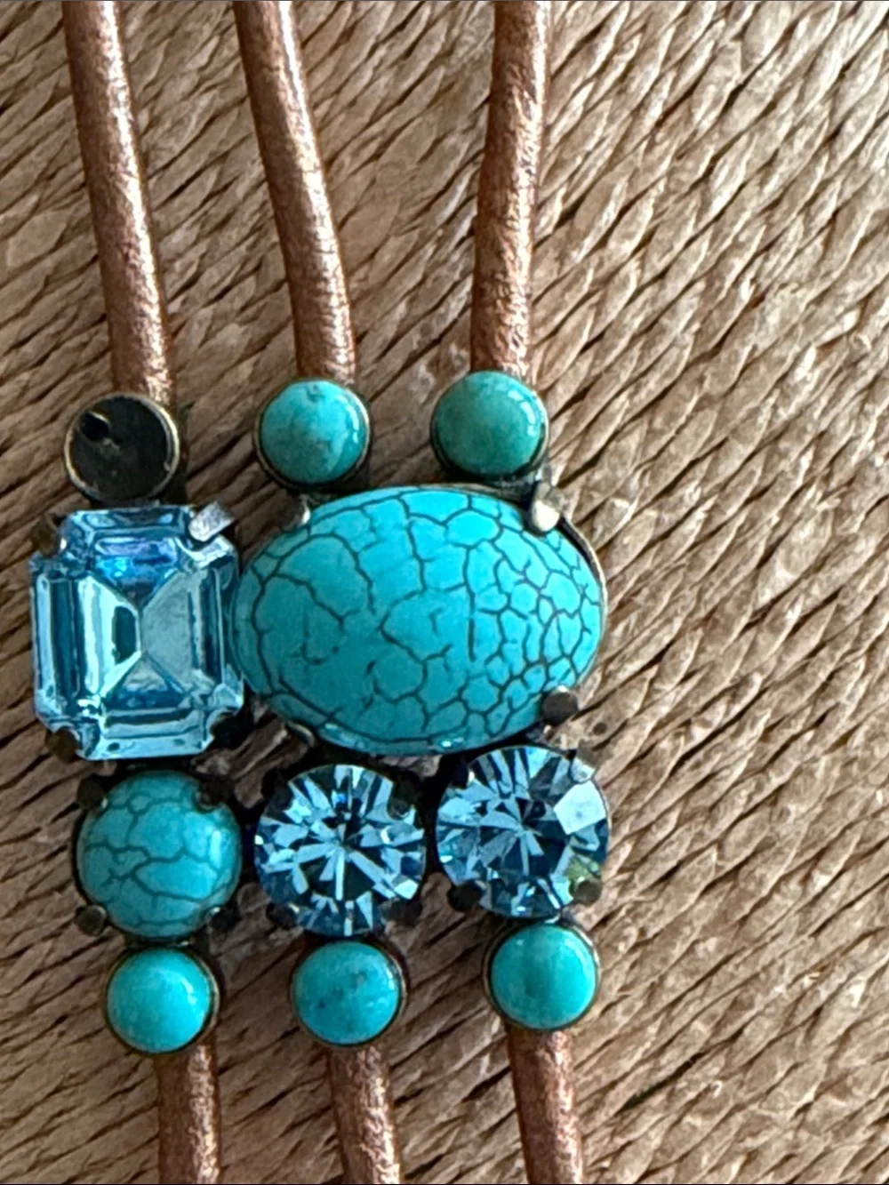 Bracelet turquoise color with blue rhinestones